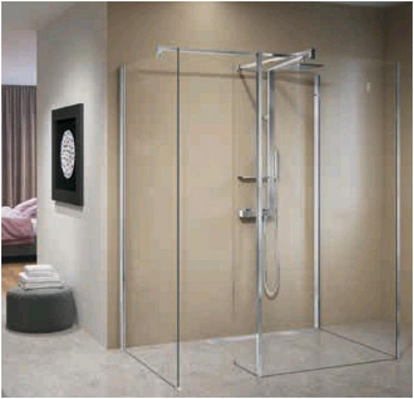 2 x Kuadra H wall fixed screens toether with a Kuadra HL as a fixed panel and a Kuadra HL as a fixed spray defelctor configured to create an attractive walk in shower enclosure