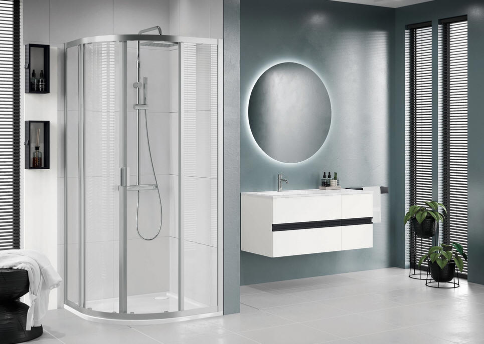 Novellini LUNES 2.0 R framed quadrant shower enclosure