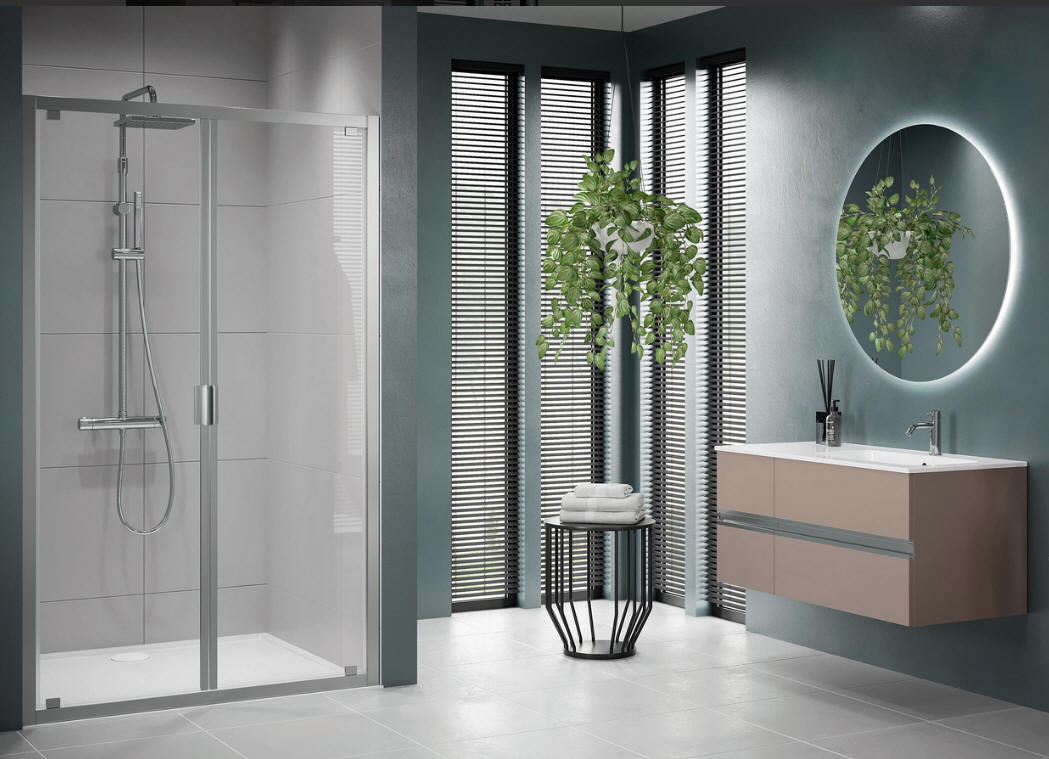 Novellini LUNES 2.0 B saloon style shower doors - A shower enclosure comprising a pair of shower doors hinged on opposite sides.