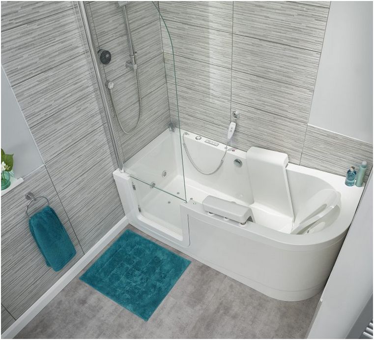 The Easy Riser walk in bath 'corner' model with the optional hinged glass shower screen.